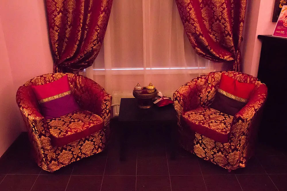 Интерьер спа салона тайского массажа Вай Тай Рокоссовского